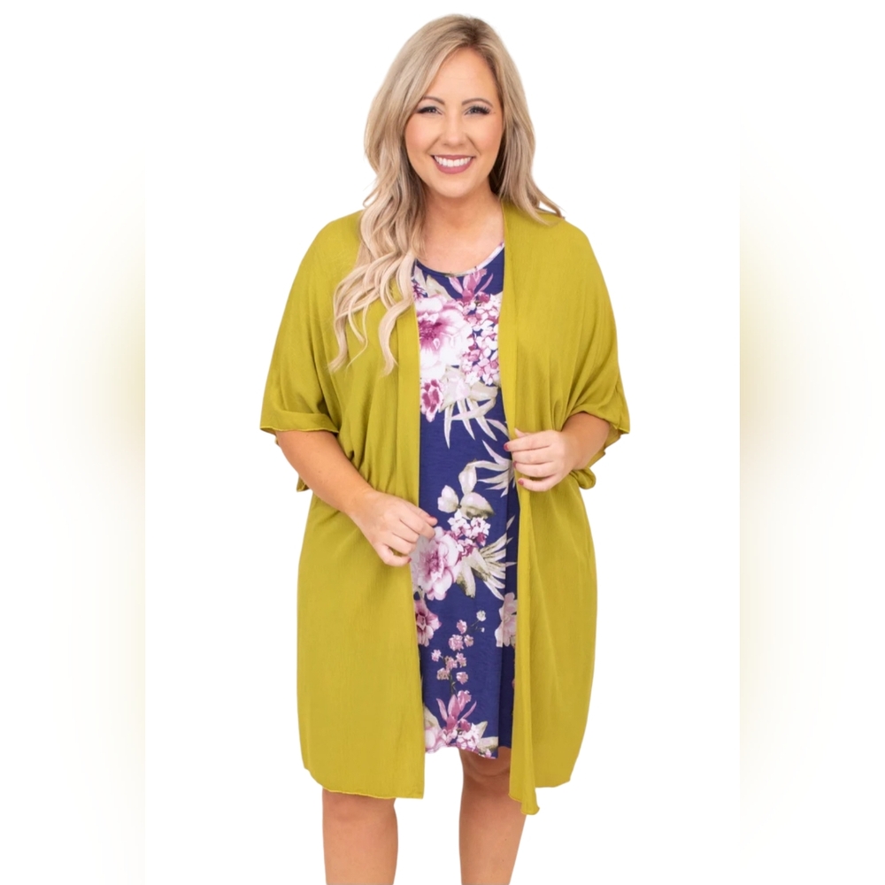 Chic Soul lightweight kimono size 3x NWT